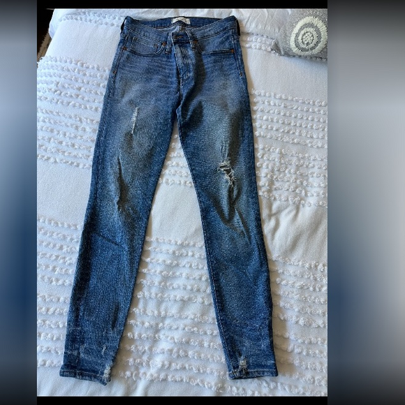 Madewell 9" High-Rise Skinny Jeans in Blue - Picture 2 of 5